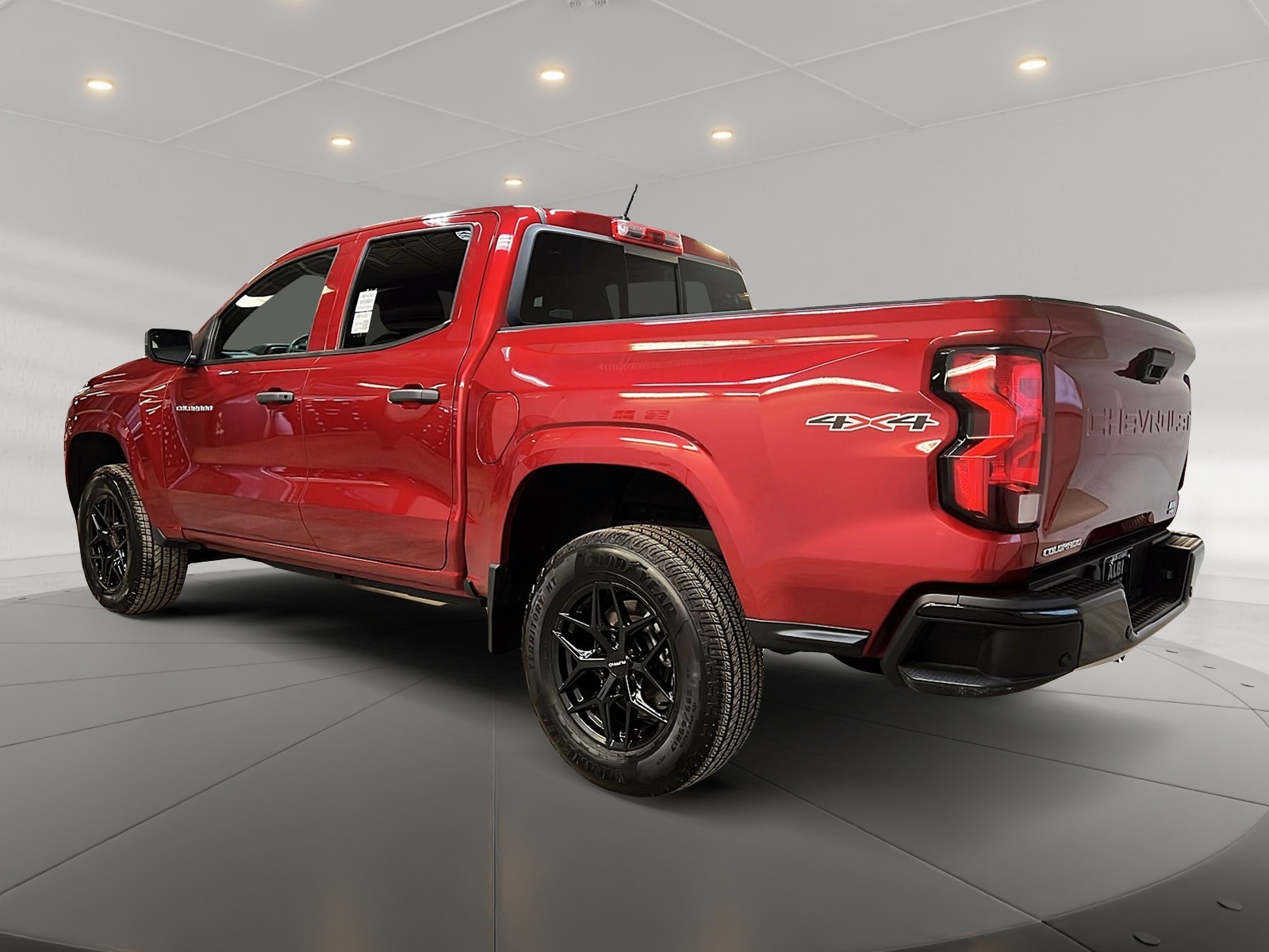 Chevrolet Colorado WT PREFERRED CREW CAB 4X4 2023 - image #6