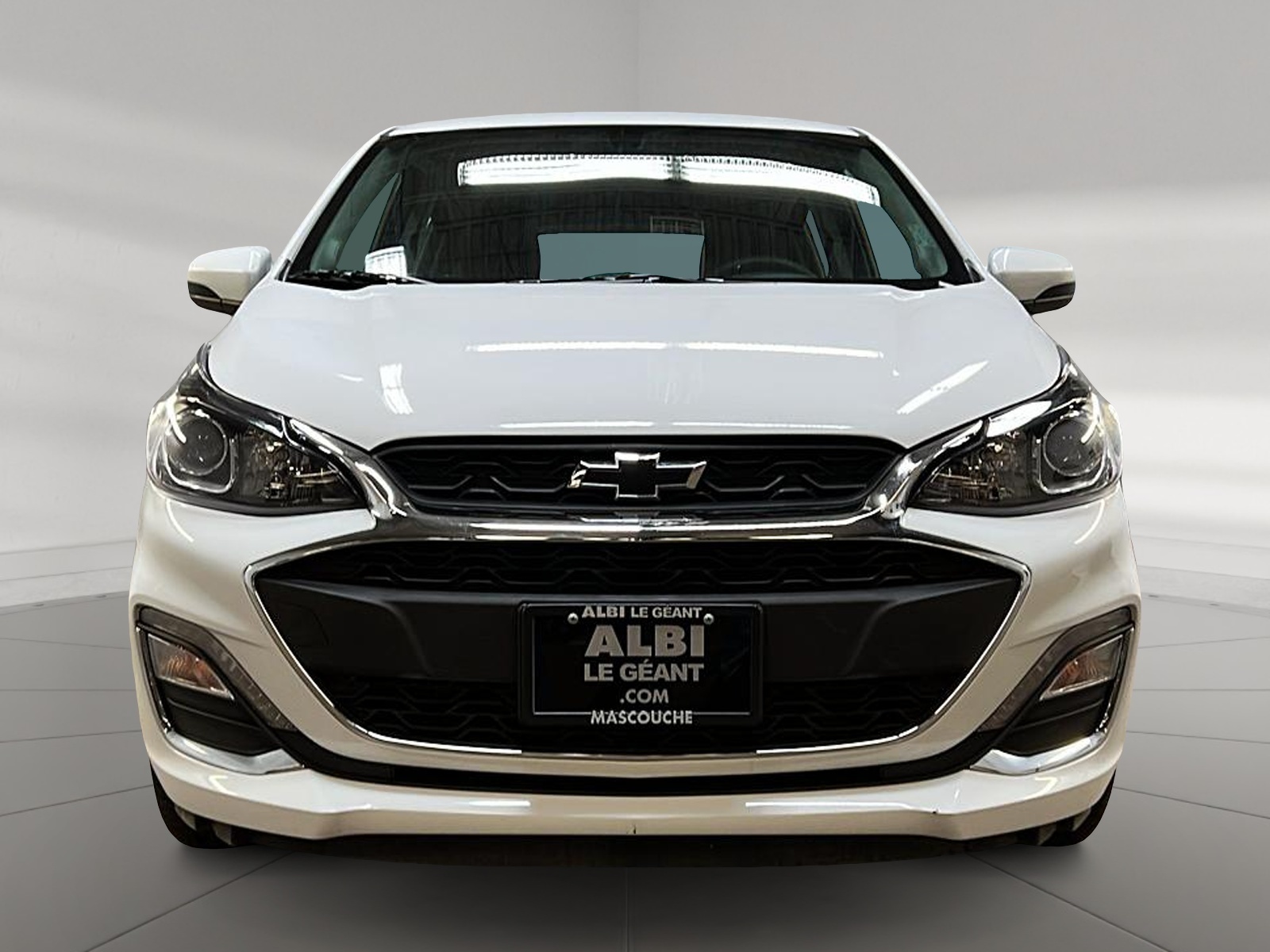 Chevrolet Spark 1LT HATCHBACK 2022 - image #2