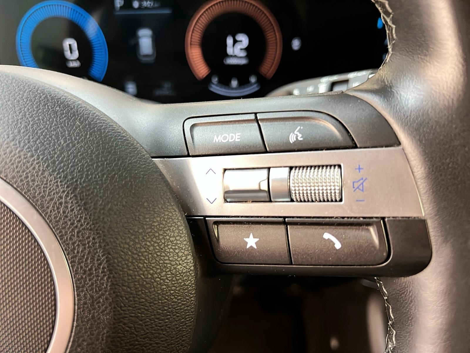 Hyundai Kona PREFERRED 2024 - image #18
