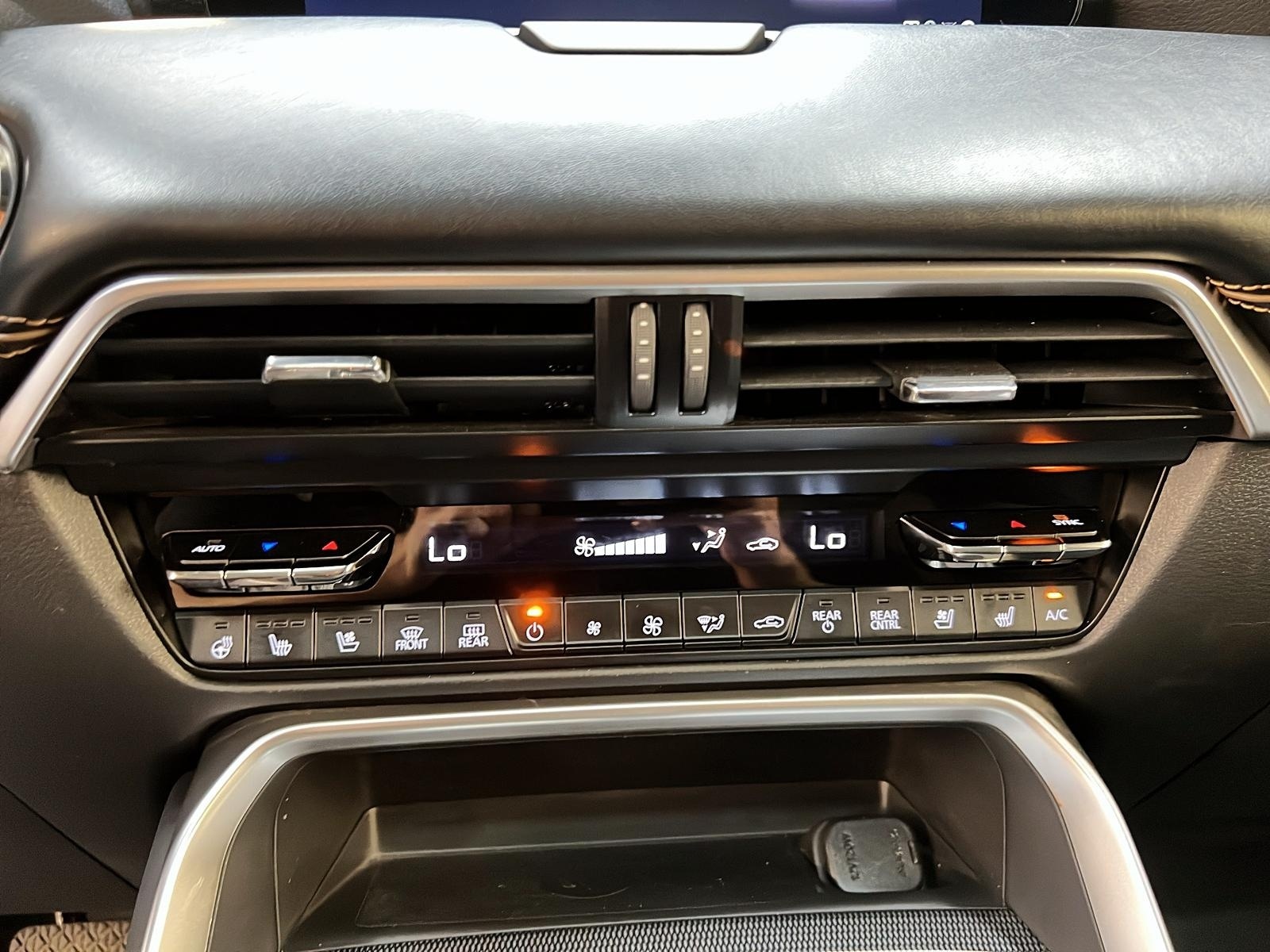 Mazda CX-90 GT PHEV CUIR TOIT PANO NAV 4RM 2024 - image #18