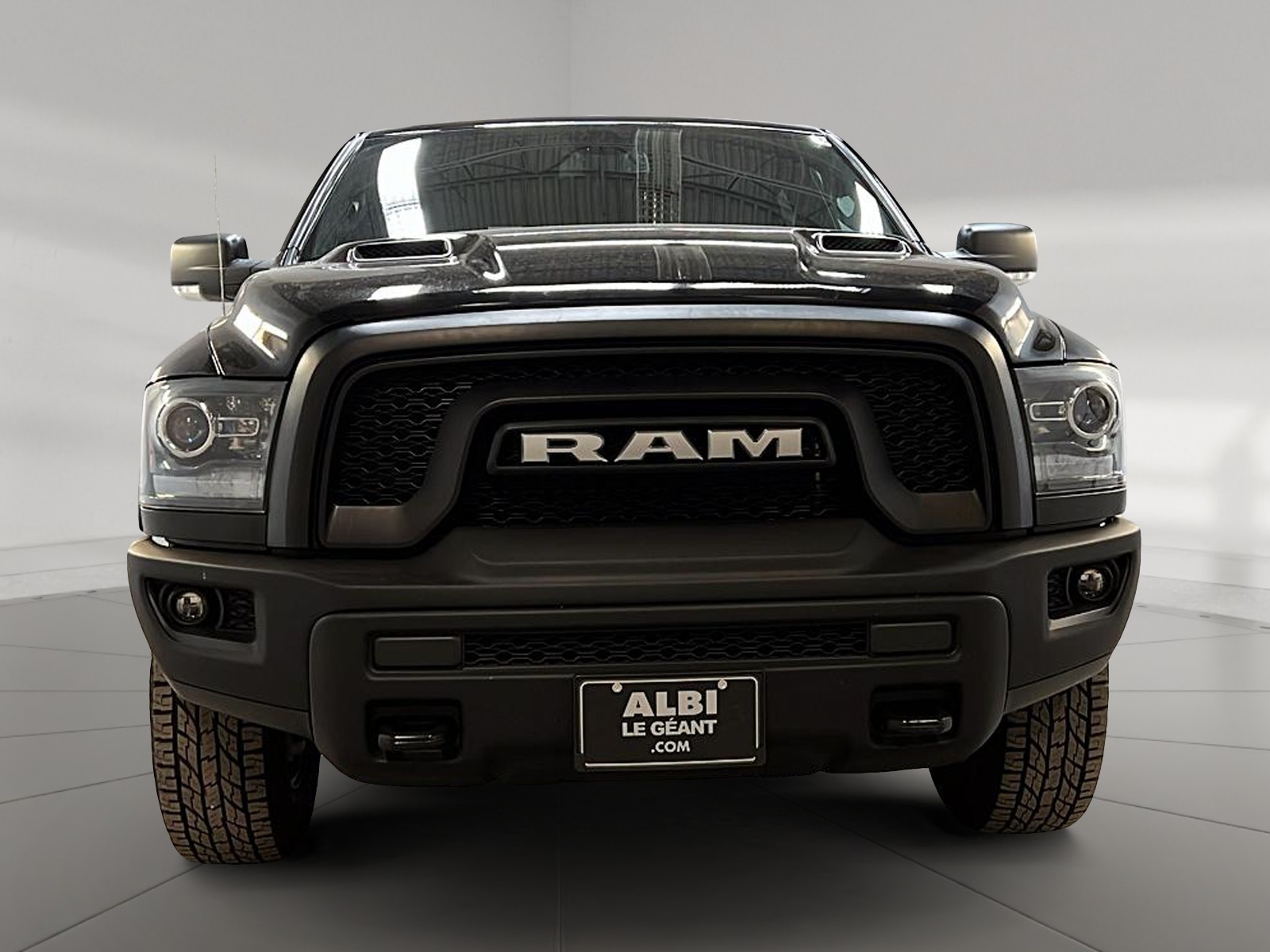 RAM 1500 Classic 2022 - Image #2
