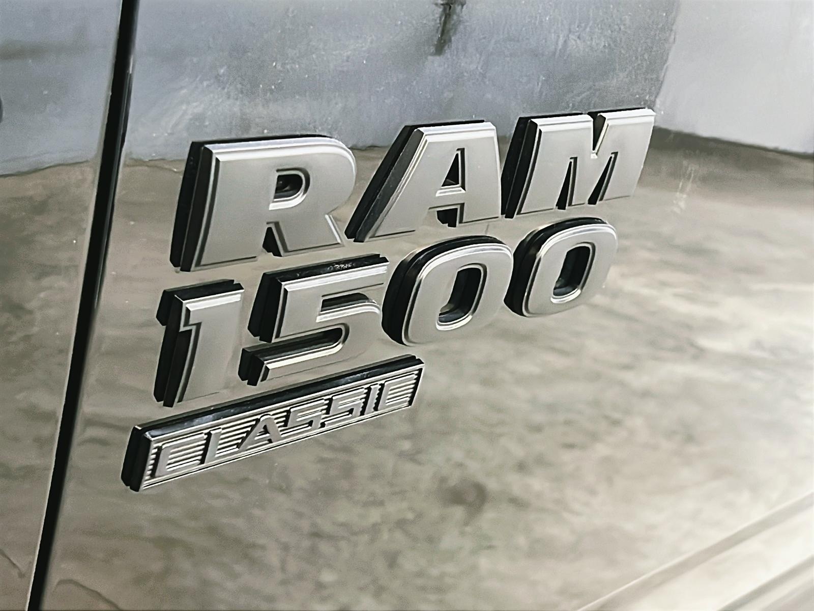 RAM 1500 Classic 2022 - Image #24