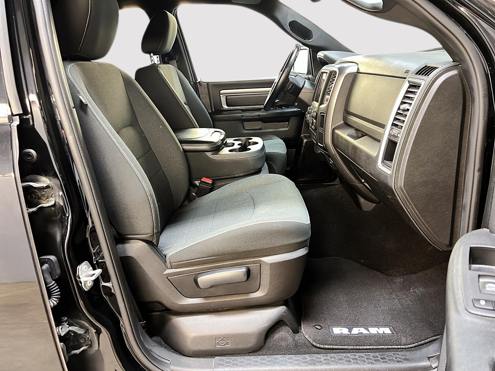 RAM 1500 Classic 2022 - Image #8