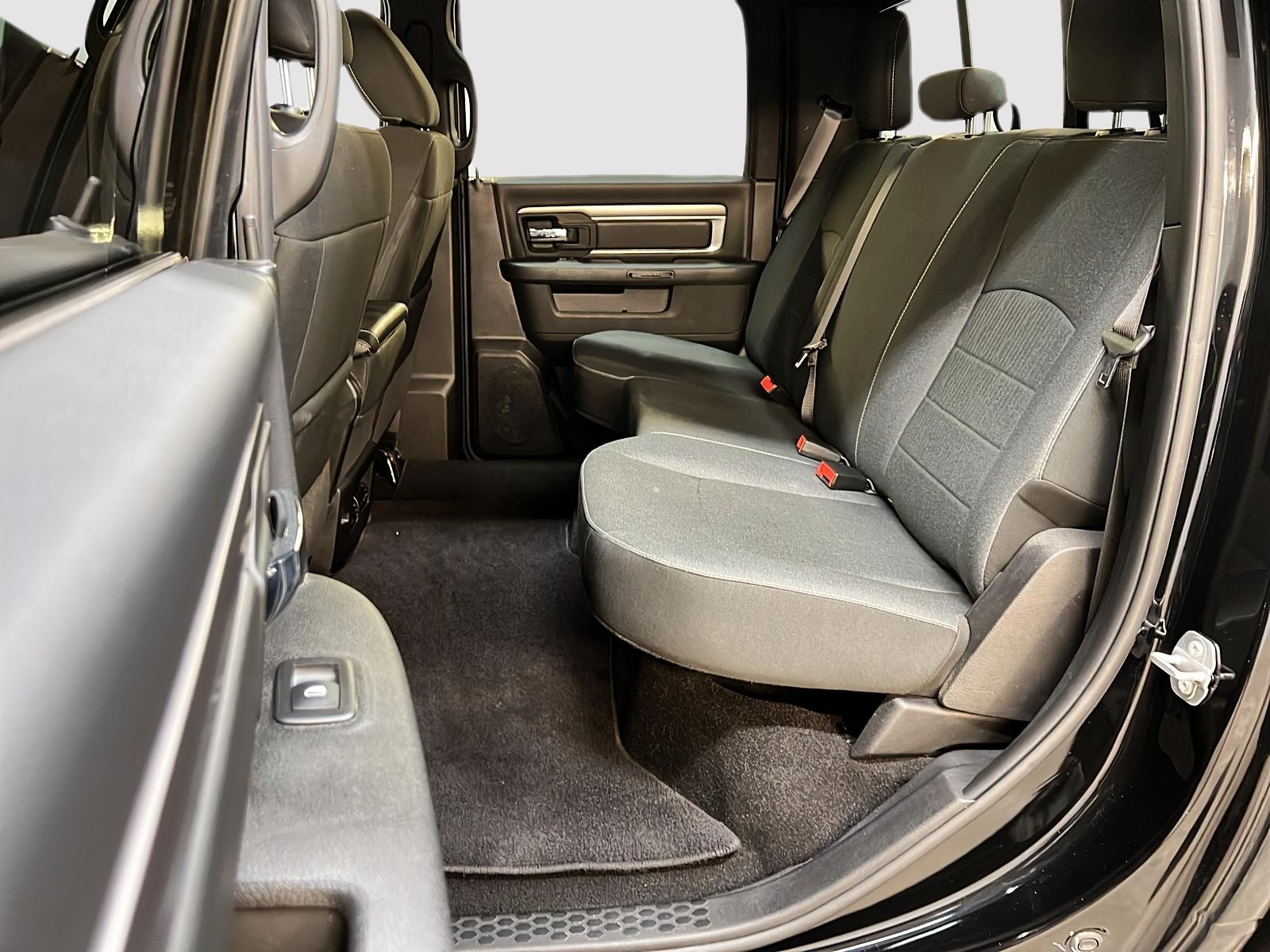 RAM 1500 Classic 2022 - Image #9
