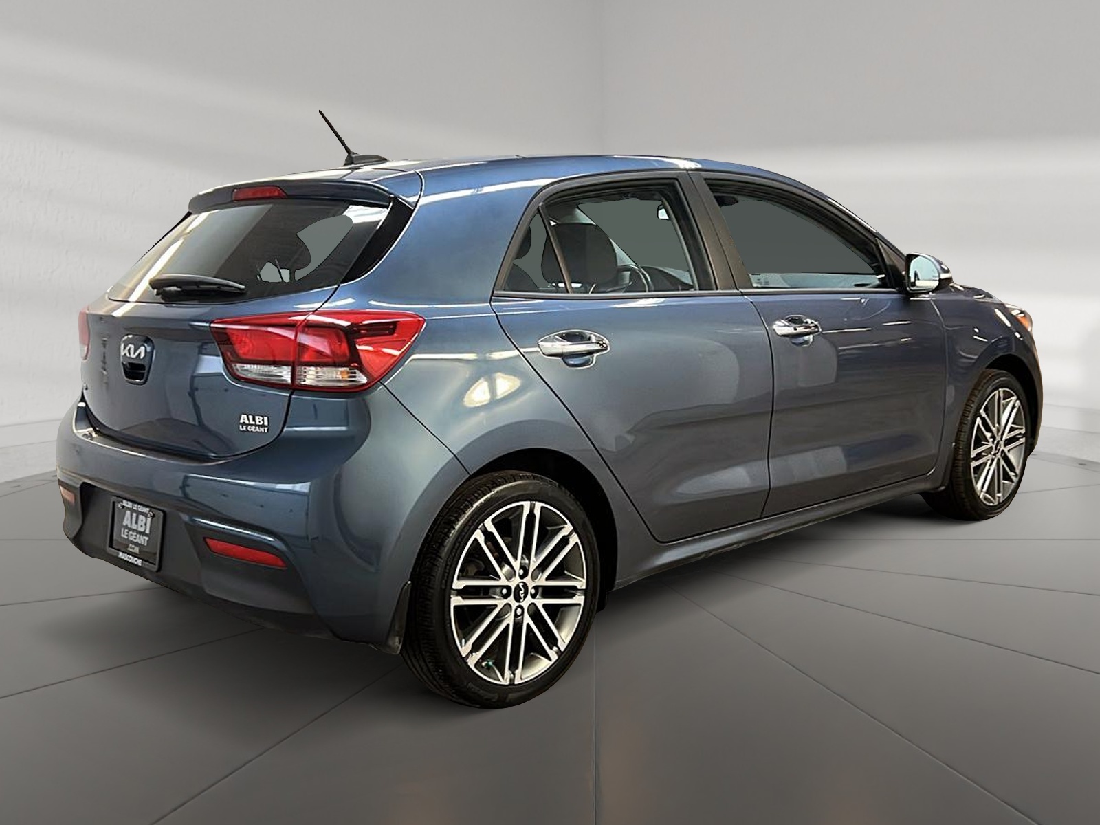 Kia Rio5 EX PREMIUM TOIT 2023 - image #4