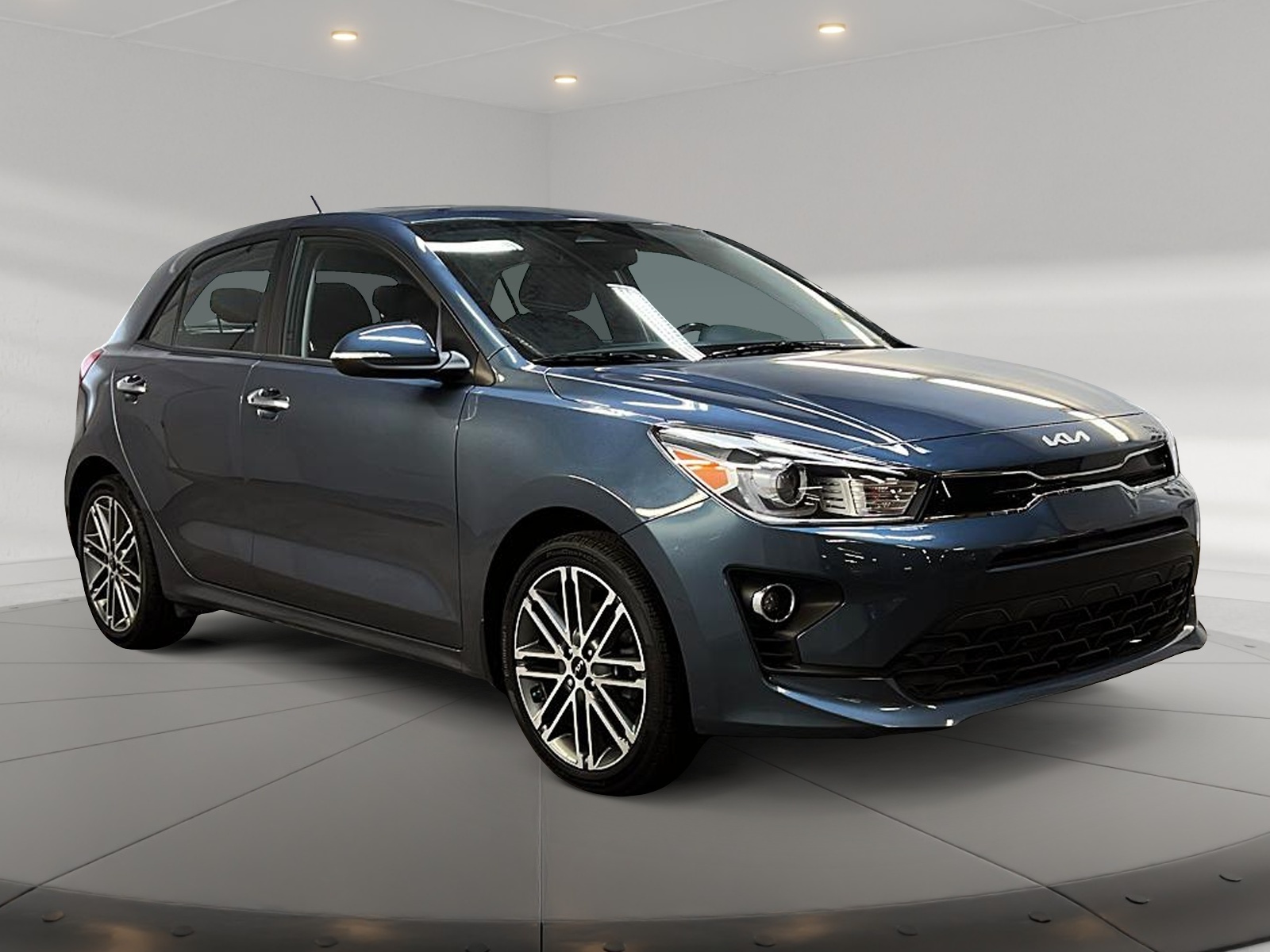 Kia Rio5 2023 - Image #3