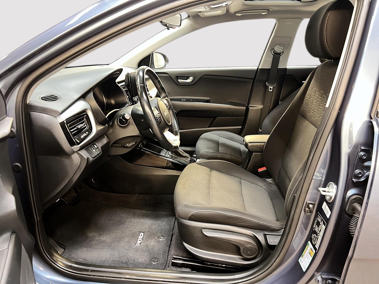 Kia Rio5 EX PREMIUM TOIT 2023 - image #7