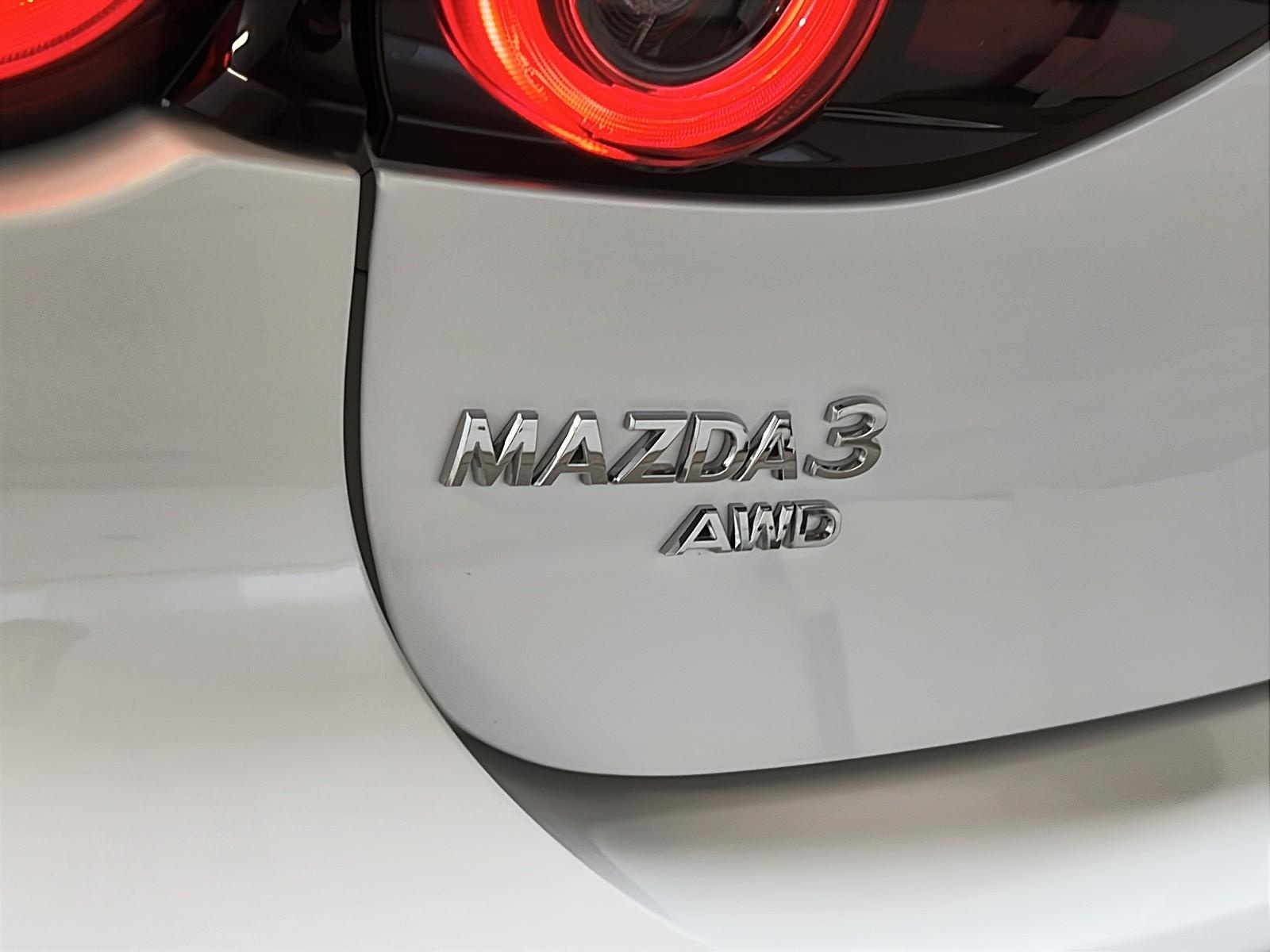 Mazda Mazda3 Sport GT TURBO CUIR TOIT NAV 4RM 2023 - image #28