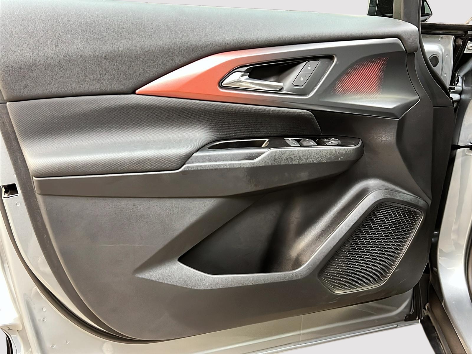 Chevrolet Equinox EV 2RS NAV 2025 - image #23