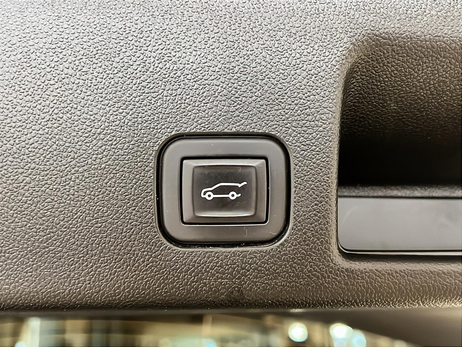 Chevrolet Equinox EV 2RS NAV 2025 - image #13