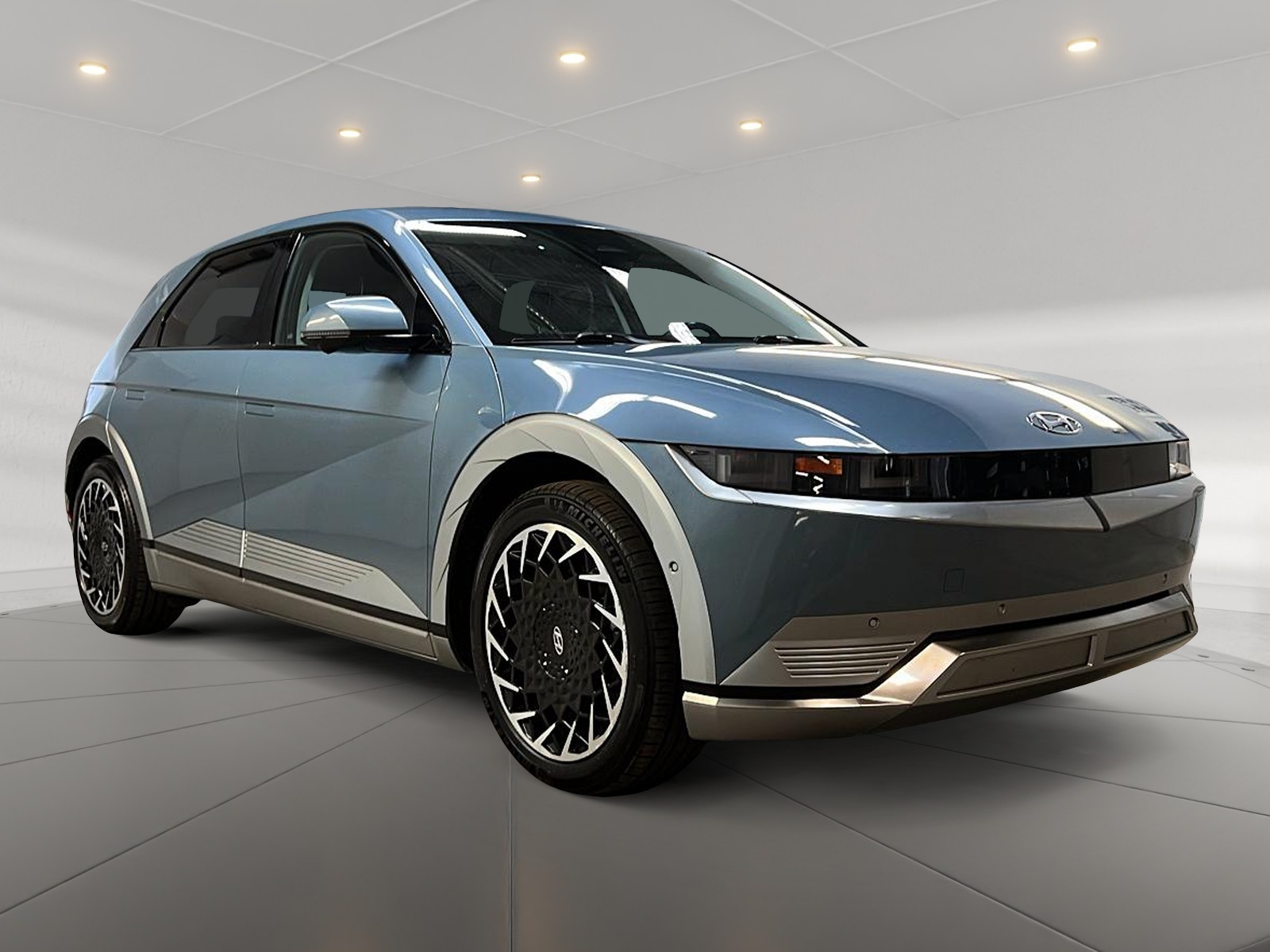 Hyundai IONIQ 5 PREFERRED LUXURY LONG RANGE CUIR NAV 4RM 2024 - image #3