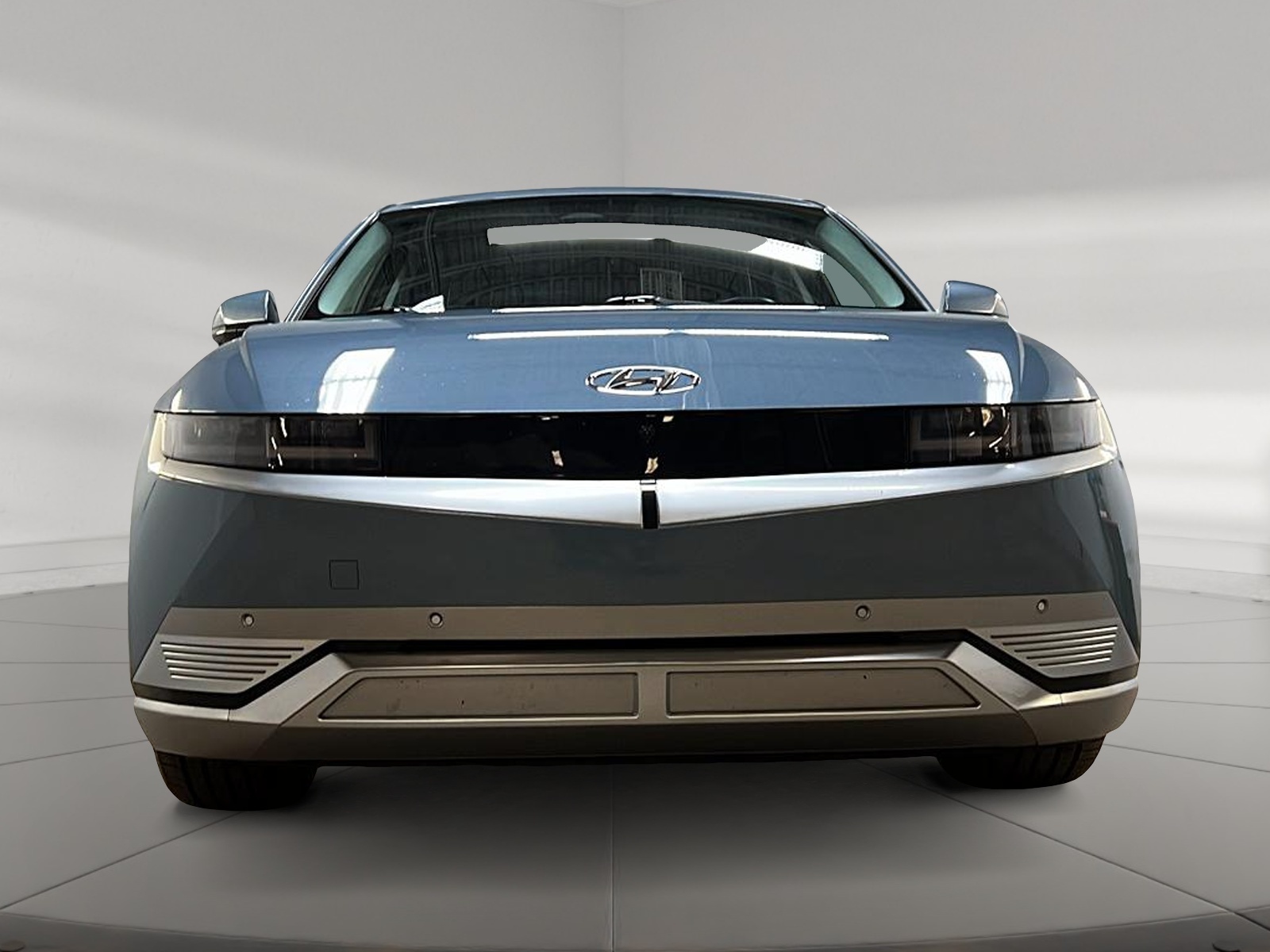 Hyundai IONIQ 5 PREFERRED LUXURY LONG RANGE CUIR NAV 4RM 2024 - image #2