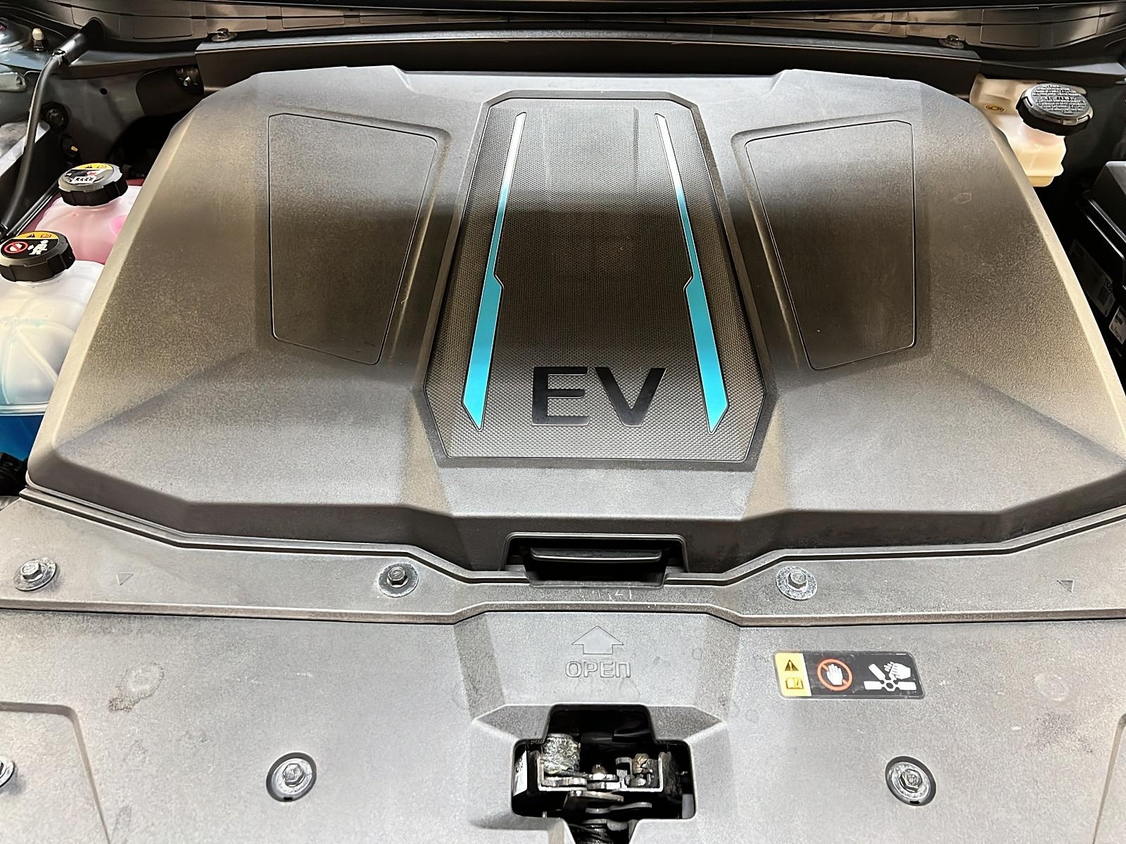 Hyundai IONIQ 5 PREFERRED LUXURY LONG RANGE CUIR NAV 4RM 2024 - image #11