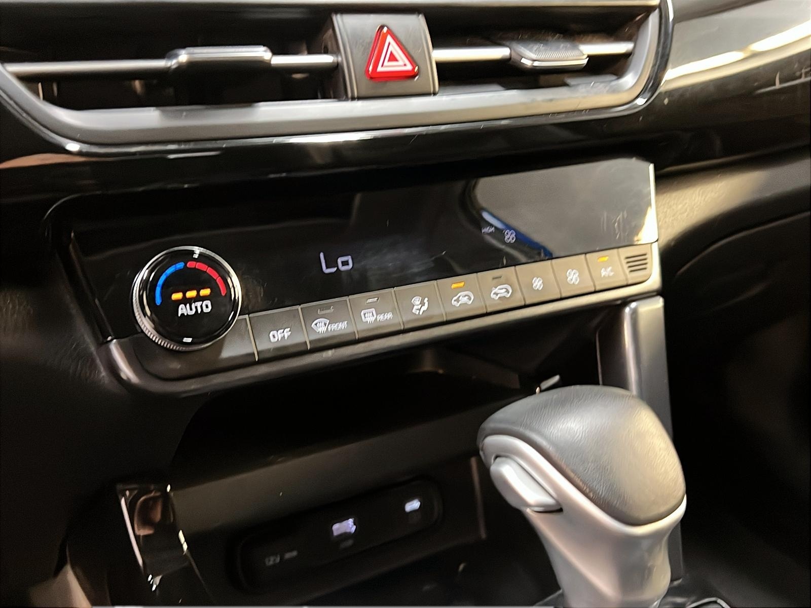 Kia SELTOS EX CUIR TOIT 4RM 2024 - image #15