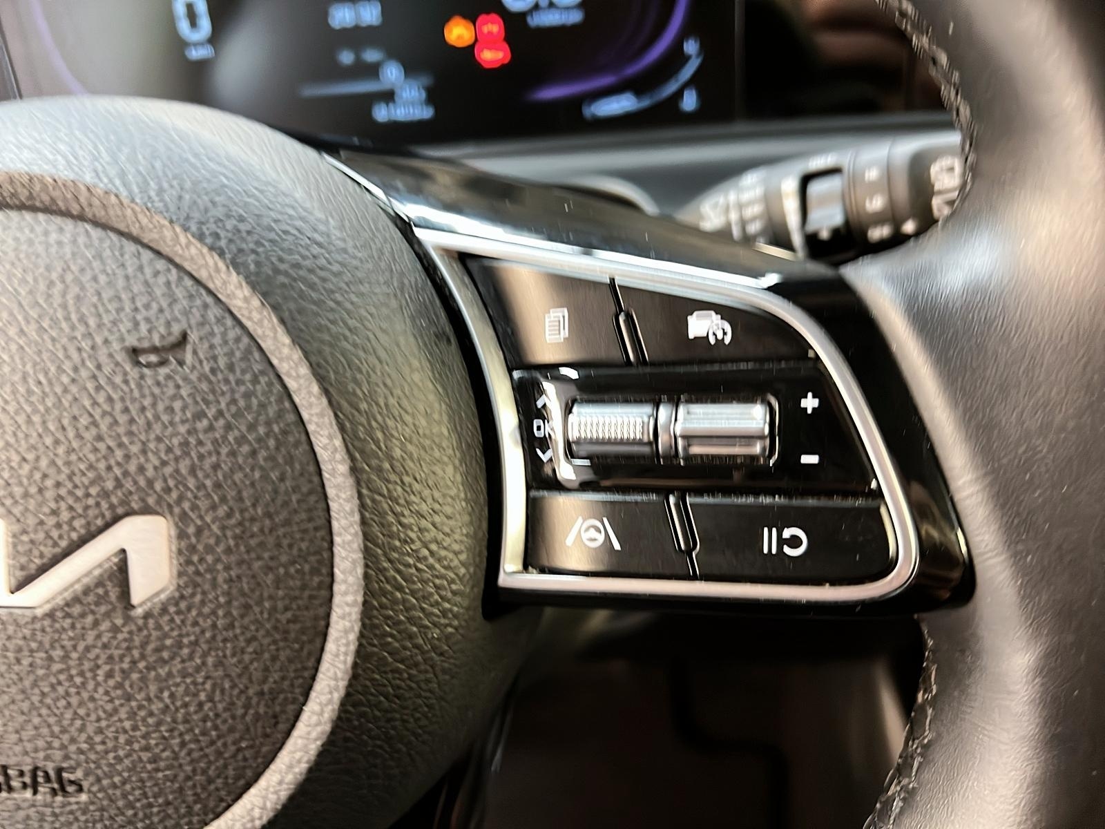 Kia SELTOS EX CUIR TOIT 4RM 2024 - image #19