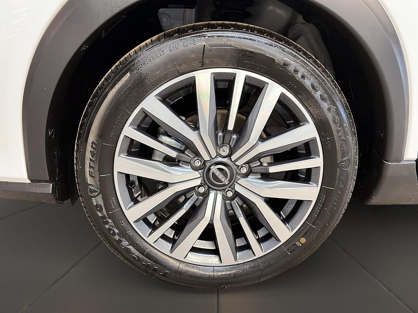 Nissan KICKS PLAY SV 2025 - image #25