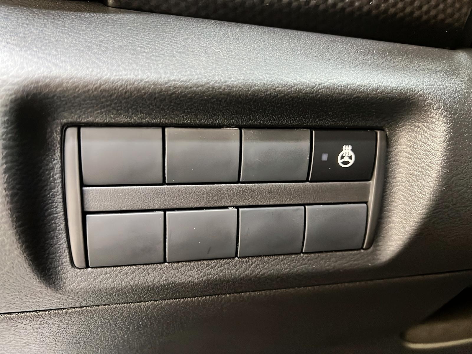 Nissan KICKS PLAY SV 2025 - image #20