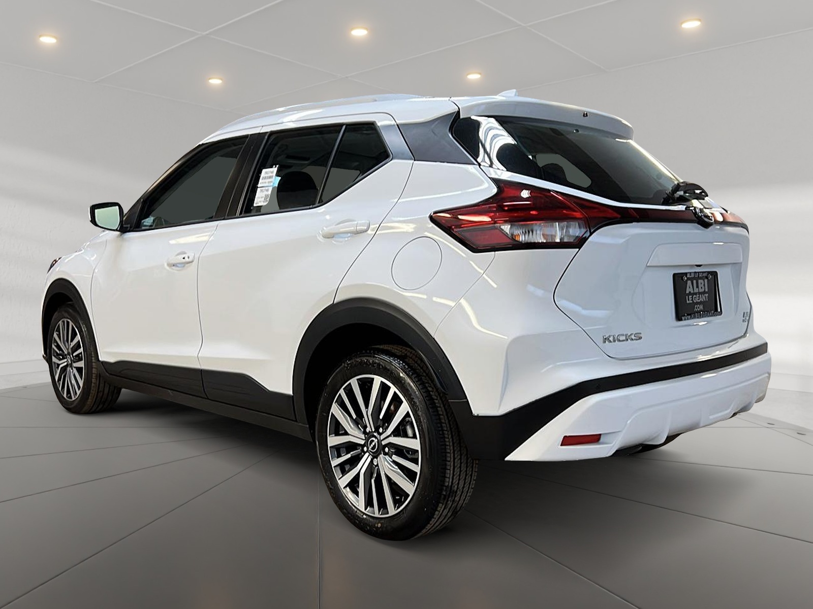 Nissan KICKS PLAY SV 2025 - image #6