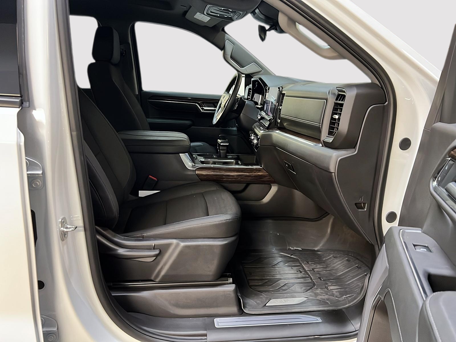 GMC Sierra 1500 ELEVATION X31 CREW CAB 4X4 2025 - image #8