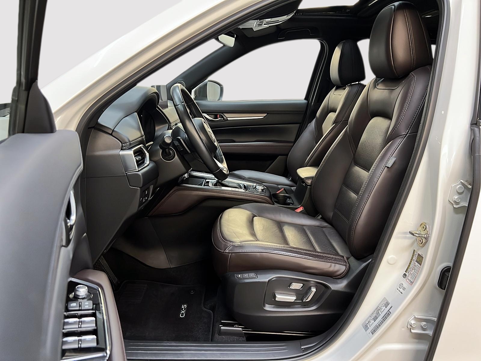 Mazda CX-5 SIGNATURE 2.5T CUIR TOIT NAV 4RM 2022 - image #7