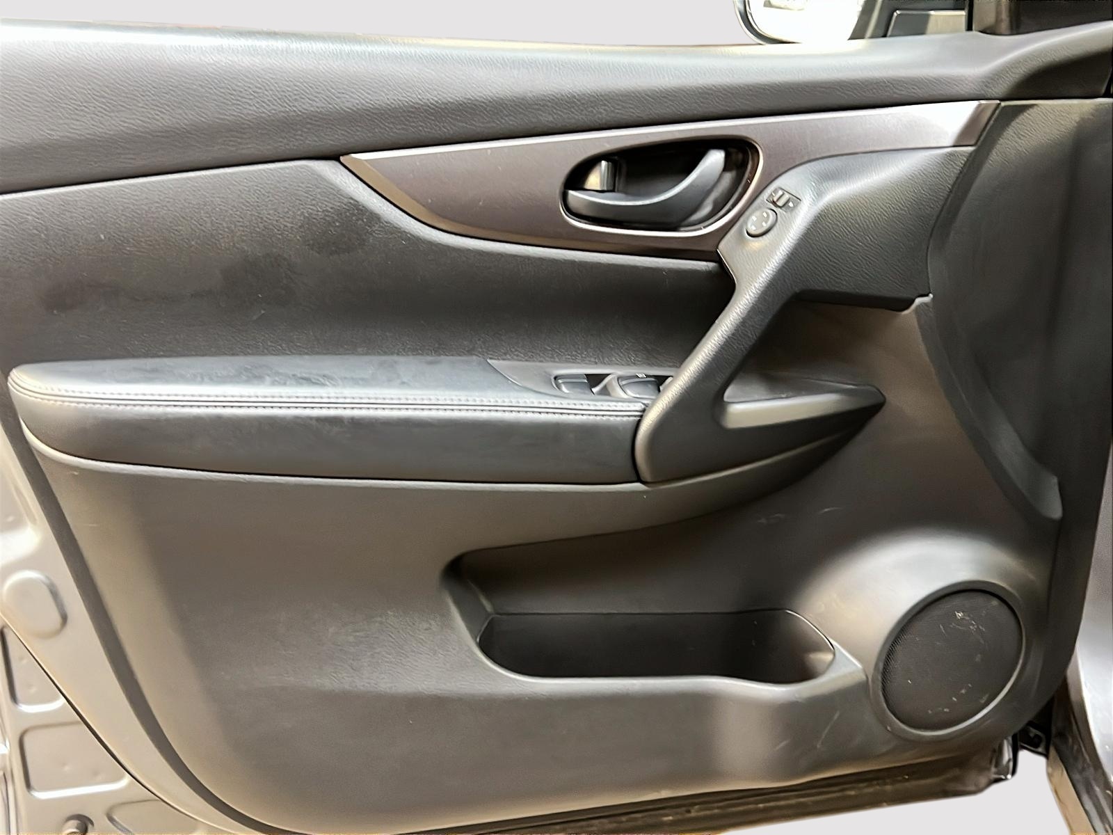 Nissan Qashqai S 2022 - image #21