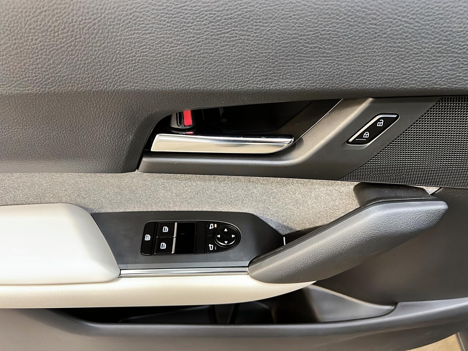 Mazda MX-30 GS NAV 2023 - image #23