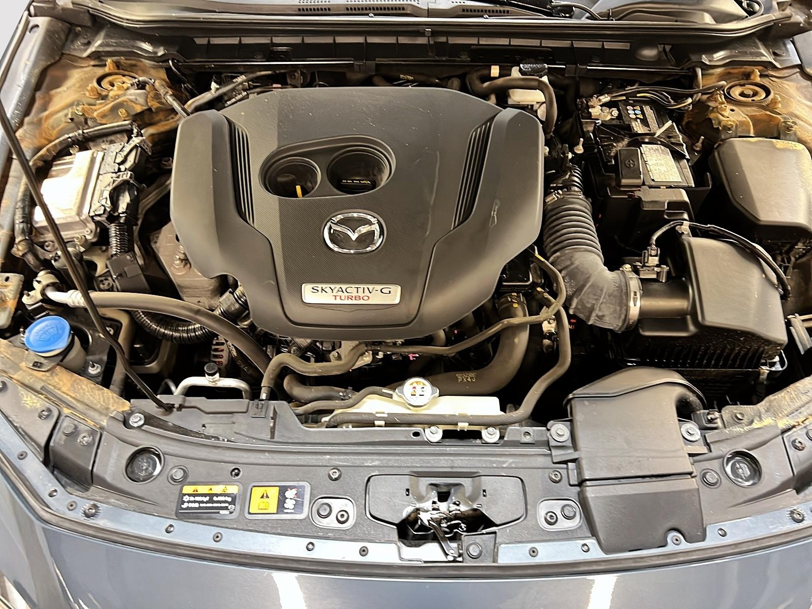 Mazda Mazda3 GT TURBO CUIR TOIT NAV 4RM 2023 - image #12