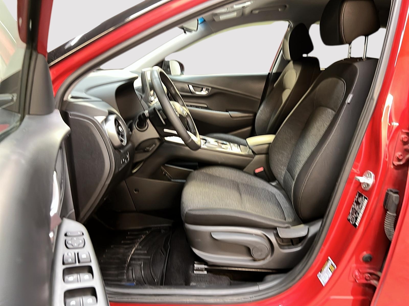 Hyundai Kona EV PREFERRED 2022 - image #7