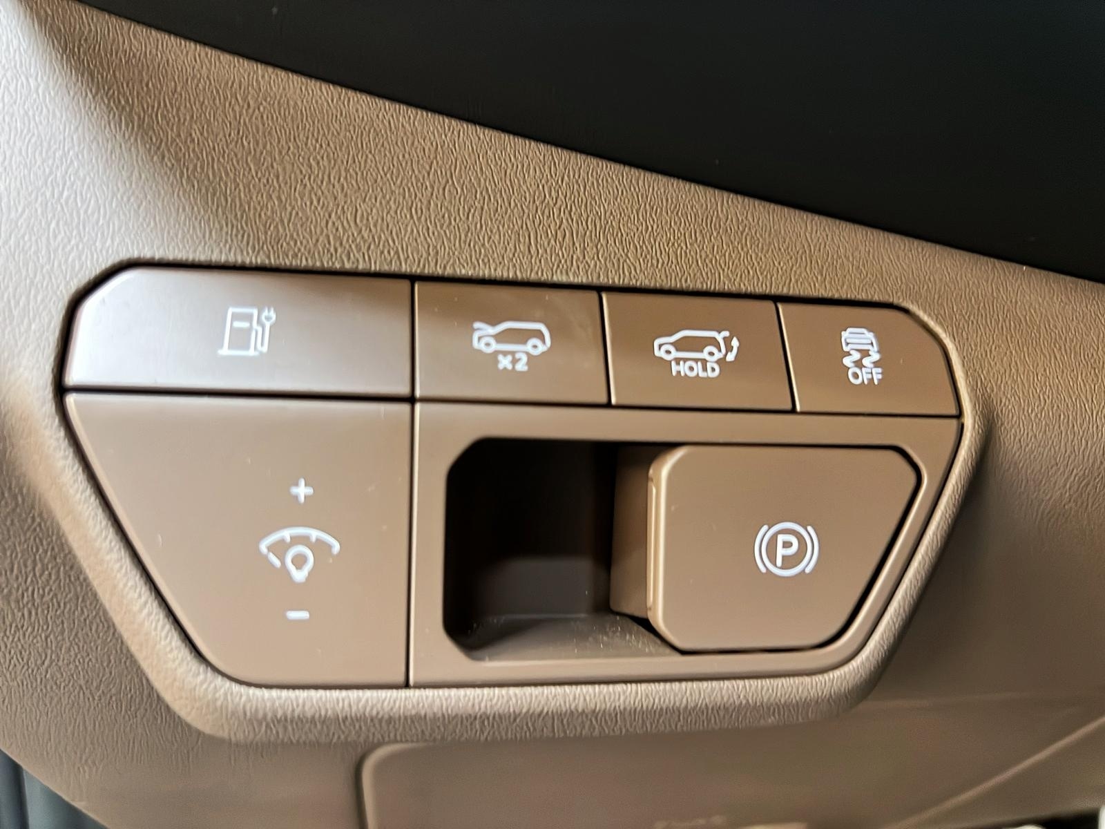 Kia EV9 LAND GT LINE CUIR TOIT PANO NAV 4RM 2024 - image #25
