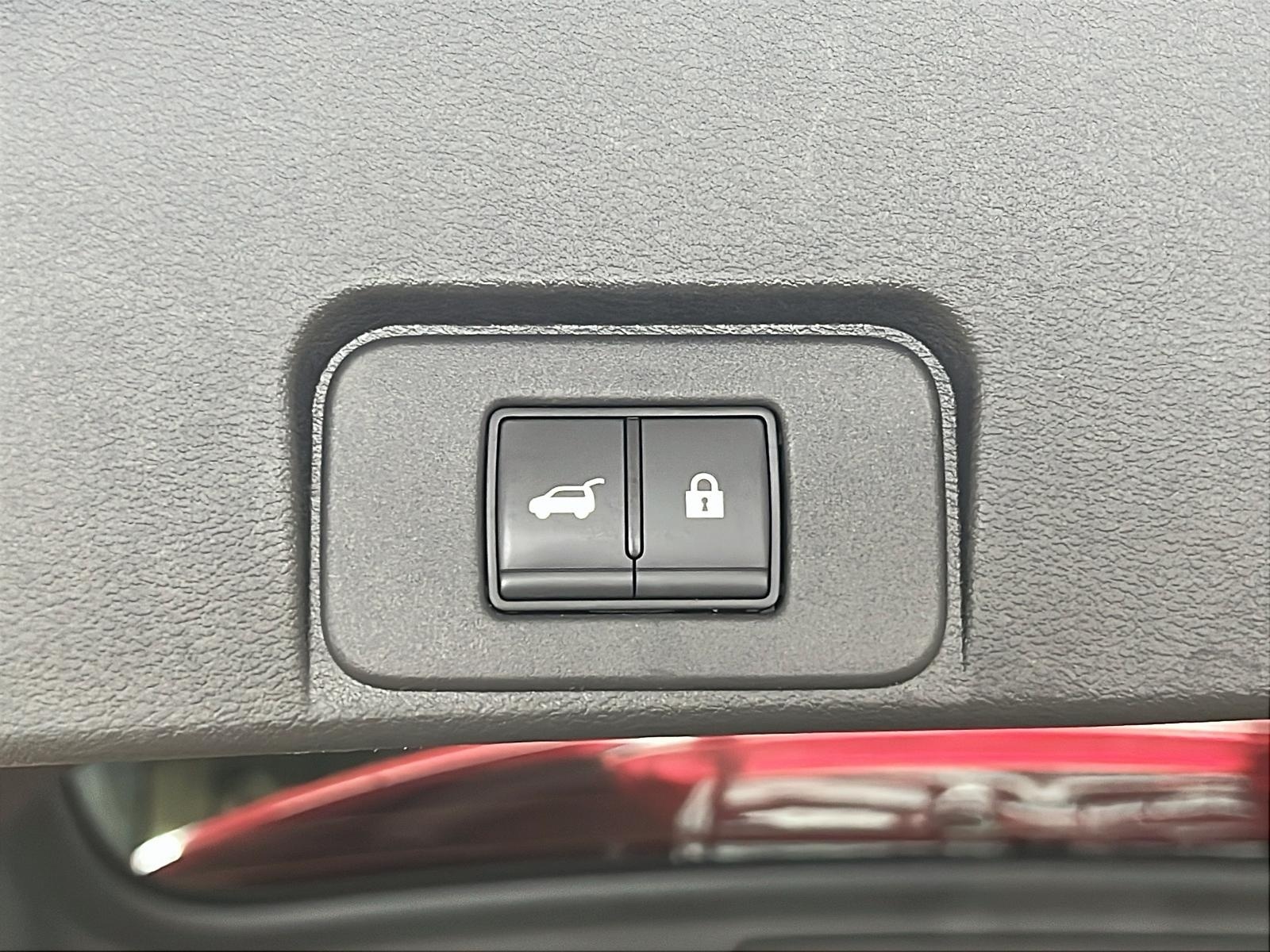 Nissan Rogue PLATINIUM CUIR  TOIT PANO NAV 4RM 2023 - image #14