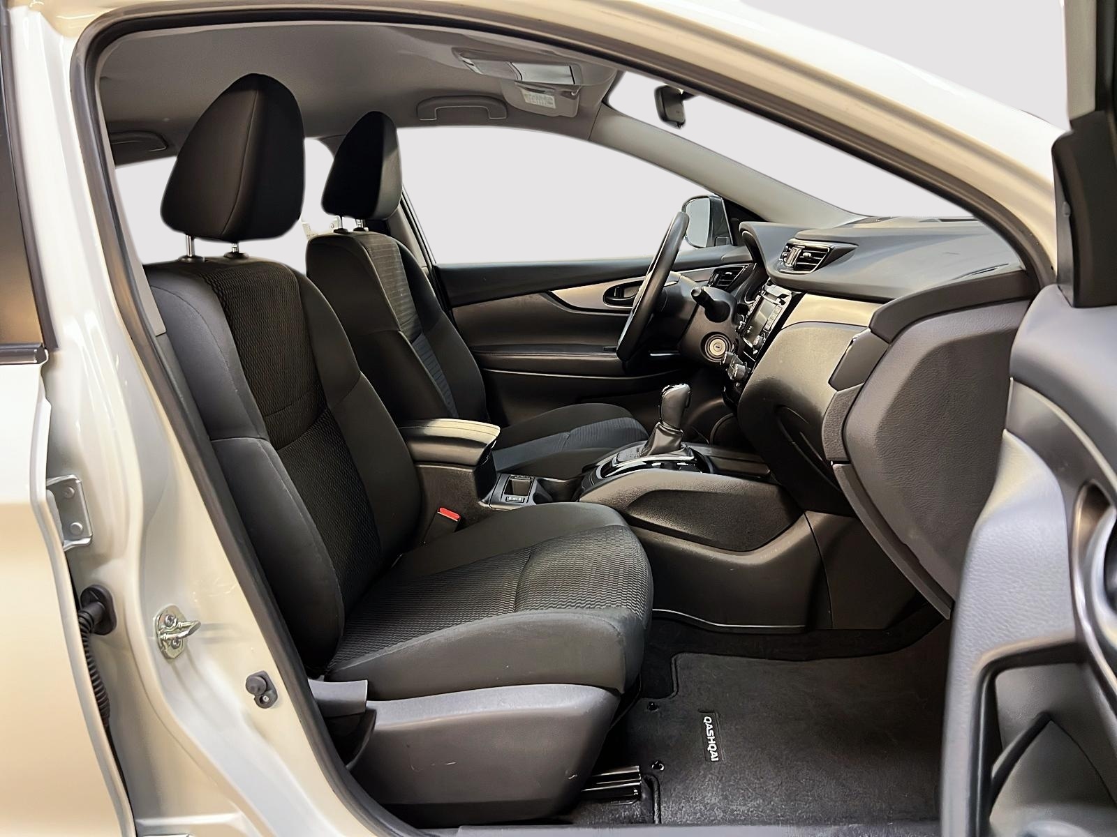 Nissan Qashqai S 4RM 2023 - image #8