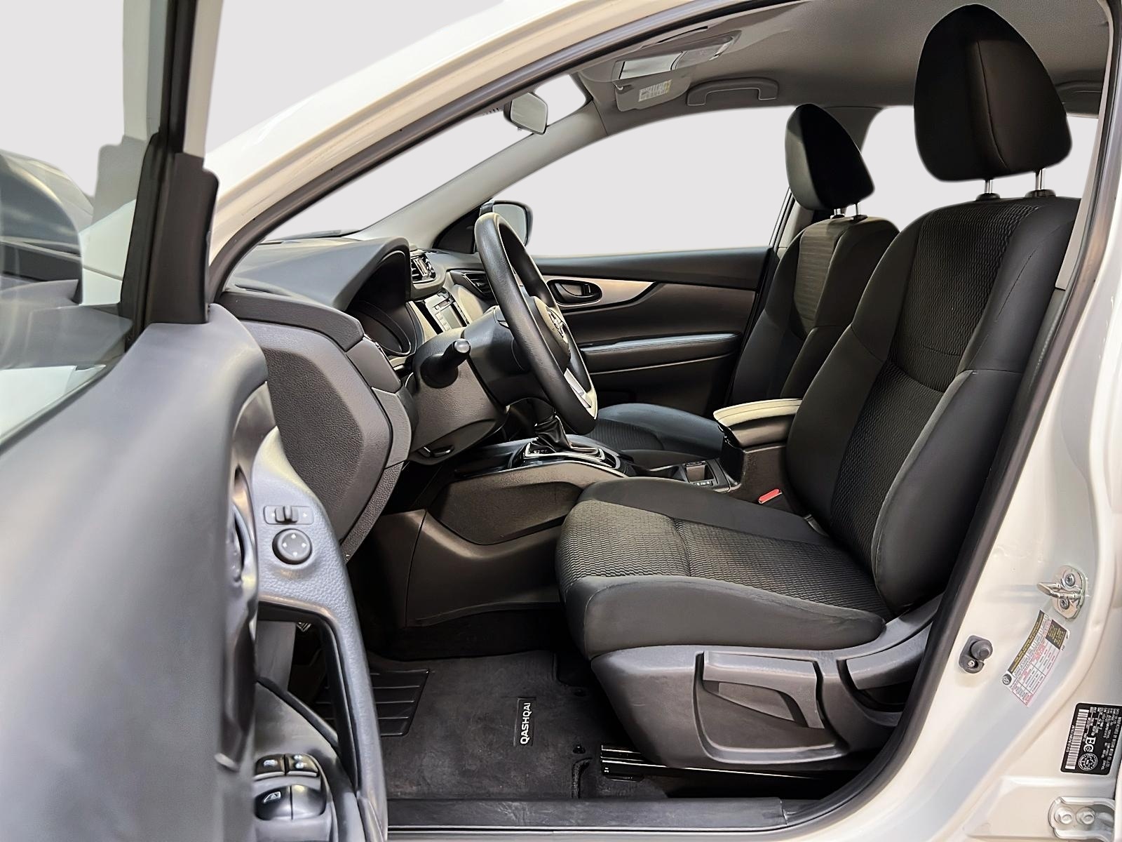 Nissan Qashqai S 4RM 2023 - image #7