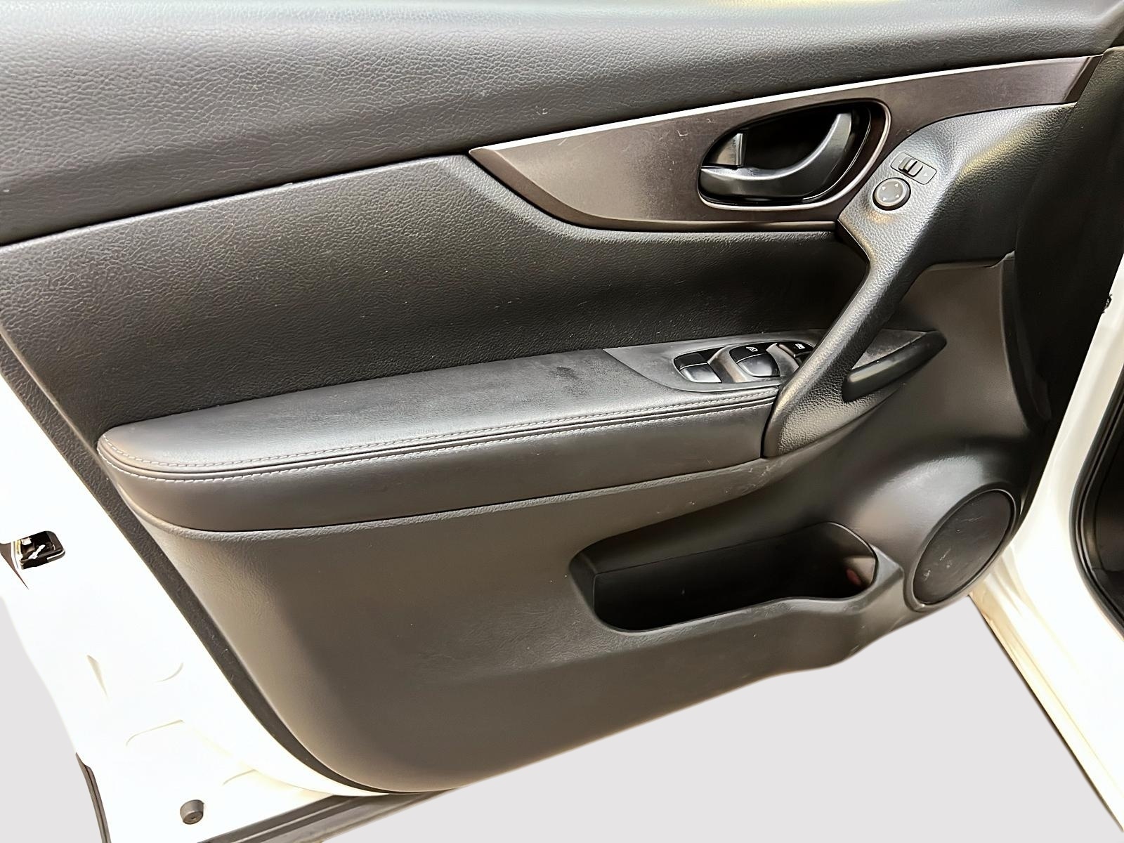 Nissan Qashqai S 4RM 2023 - image #22