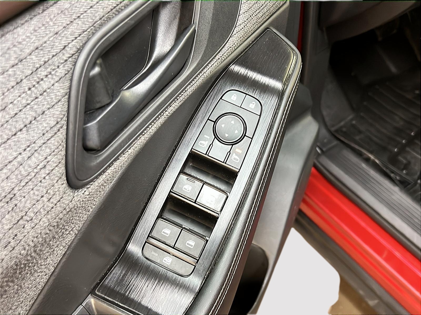 Nissan Rogue 2022 - Image #22