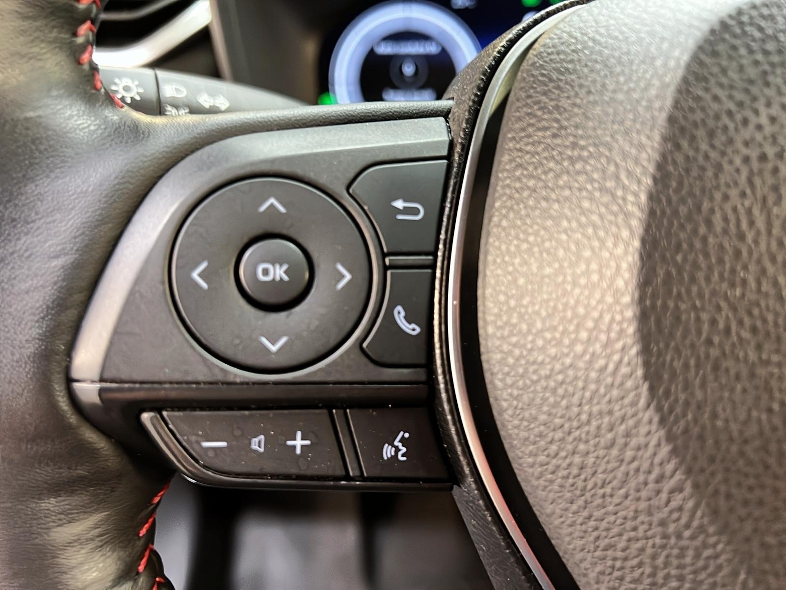 Toyota Rav4 Prime XSE PLUG IN  CUIR TOIT 4RM 2024 - image #21