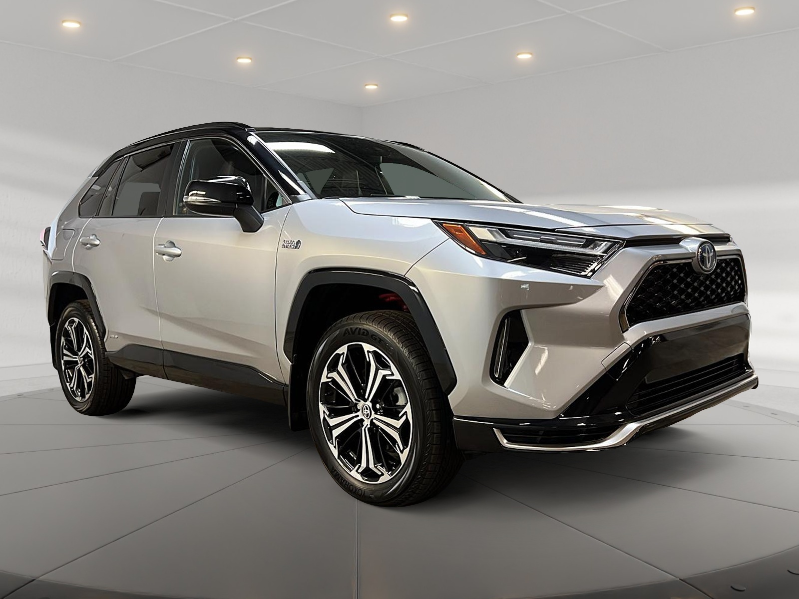 Toyota Rav4 Prime XSE PLUG IN  CUIR TOIT 4RM 2024 - image #3