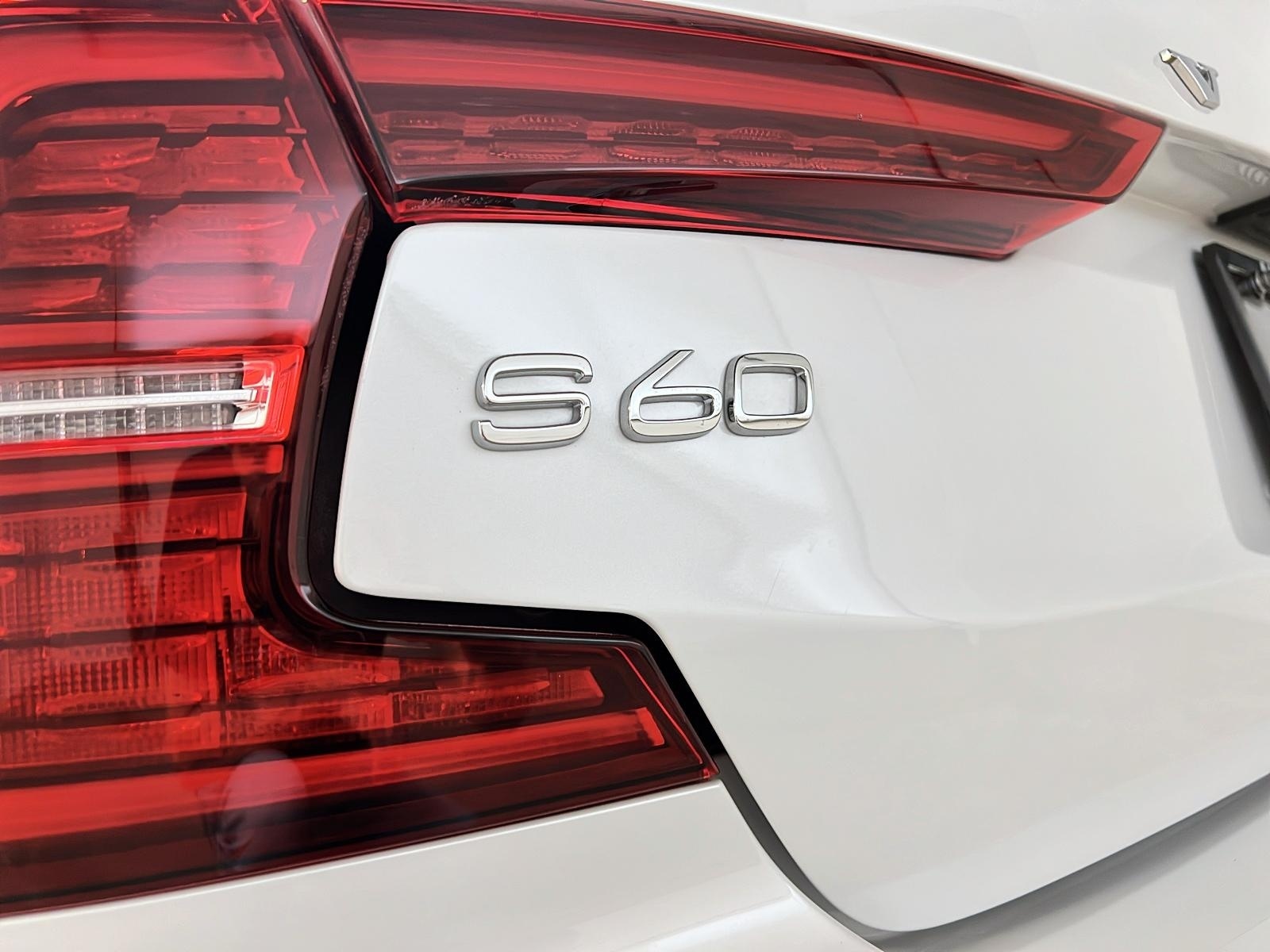 Volvo S60 B5 CORE CUIR TOIT PANO NAV 4RM 2024 - image #25