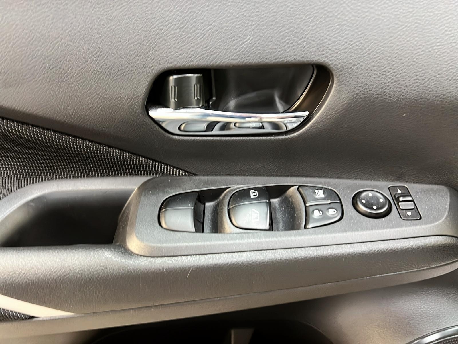 Nissan Kicks SV 2022 - image #21
