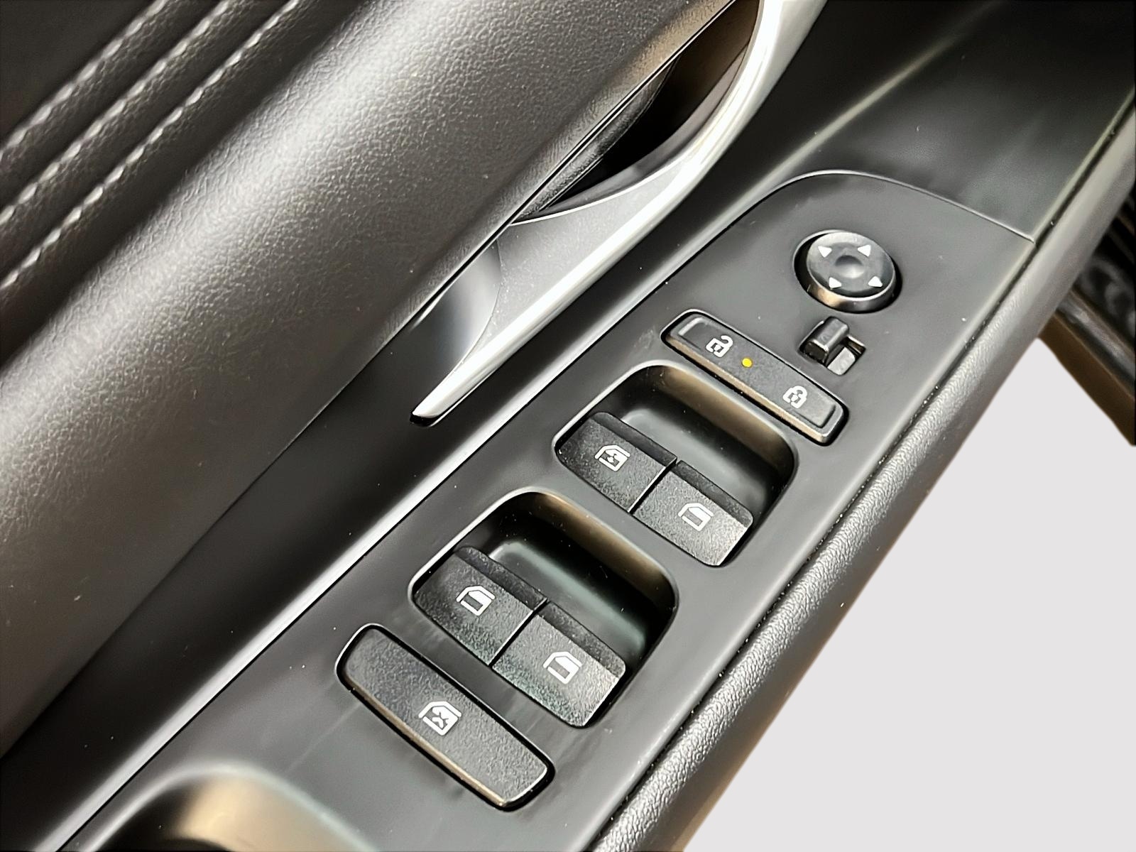 Hyundai Elantra LUXURY CUIR TOIT NAV 2024 - image #23