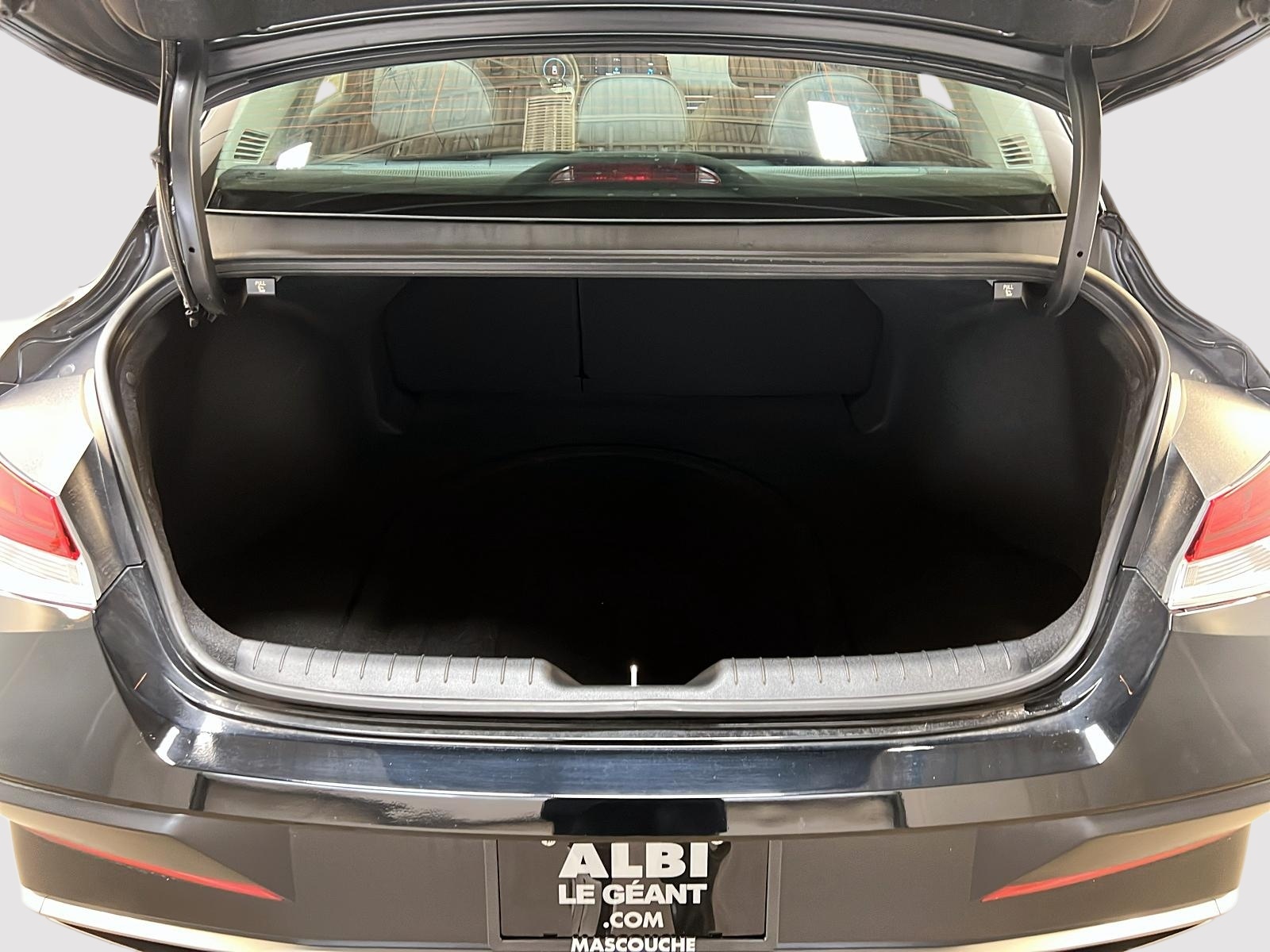 Hyundai Elantra 2024 - Image #13