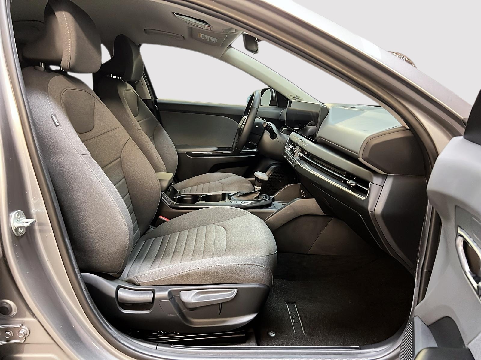 Kia K4 EX 2025 - image #8