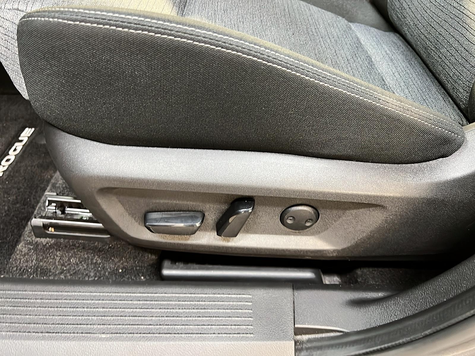 Nissan Rogue SV TOIT PANO 4RM 2023 - image #23