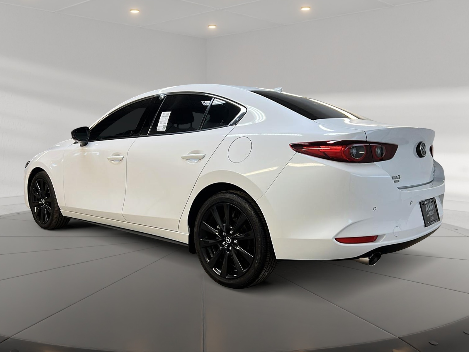 Mazda Mazda3 GT TURBO CUIR TOIT NAV 4RM 2024 - image #6