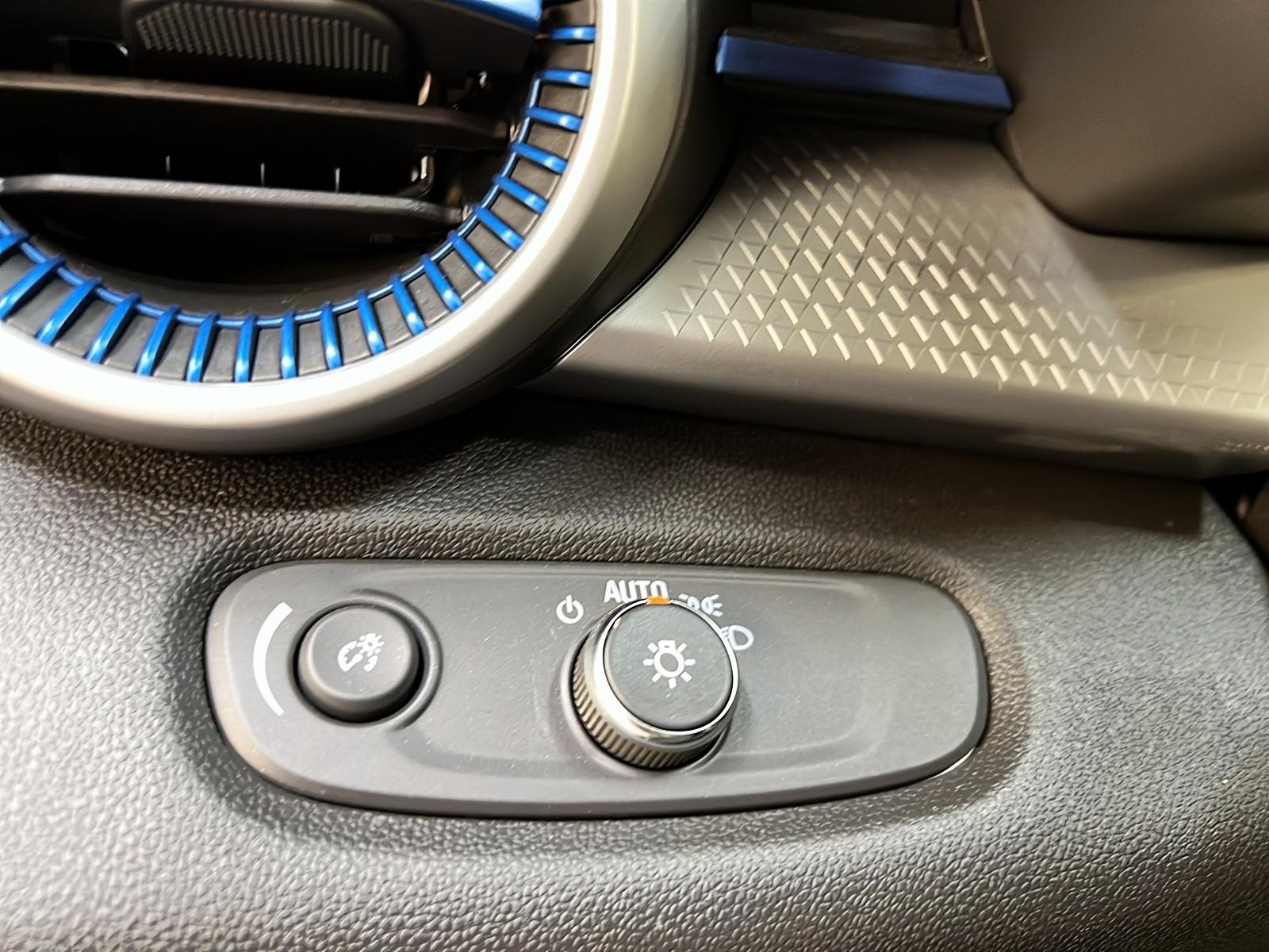 Chevrolet Trax LS 2025 - image #19