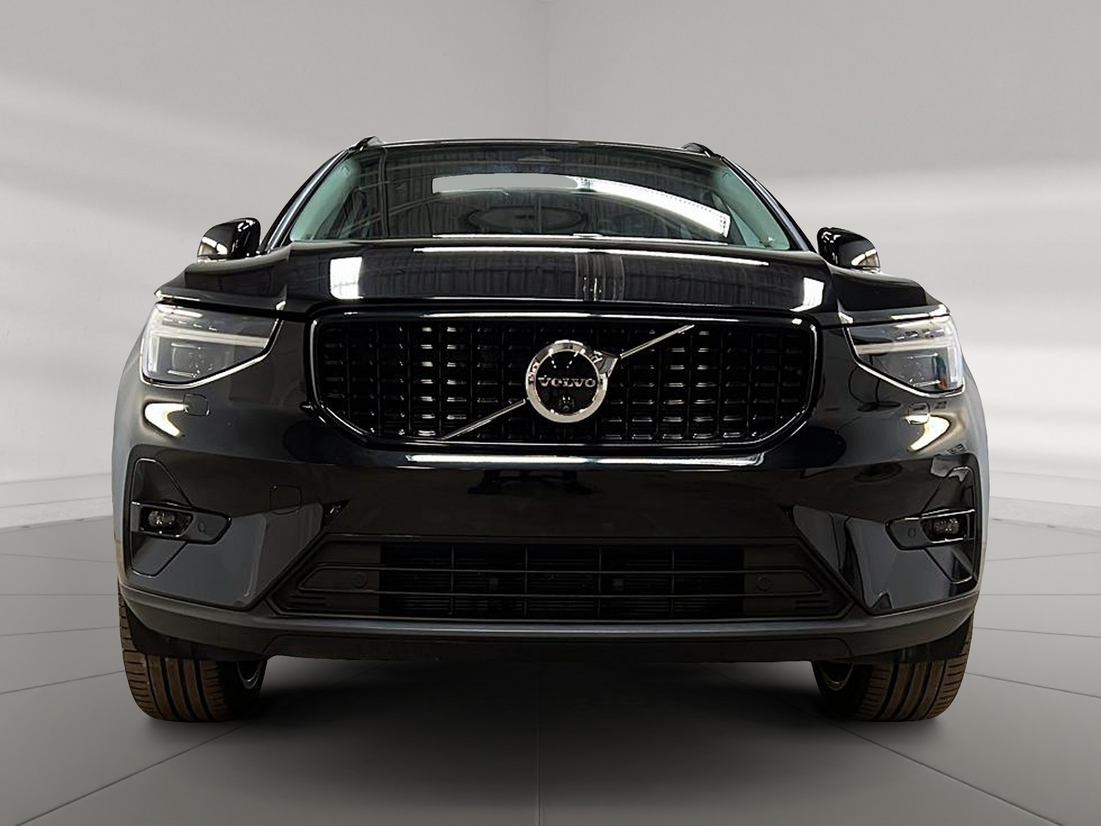 Volvo XC40 B5 ULTRA CUIR TOIT PANO NAV 4RM 2025 - image #2