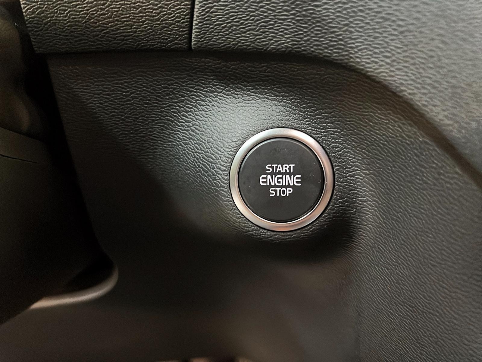 Volvo XC40 B5 ULTRA CUIR TOIT PANO NAV 4RM 2025 - image #20