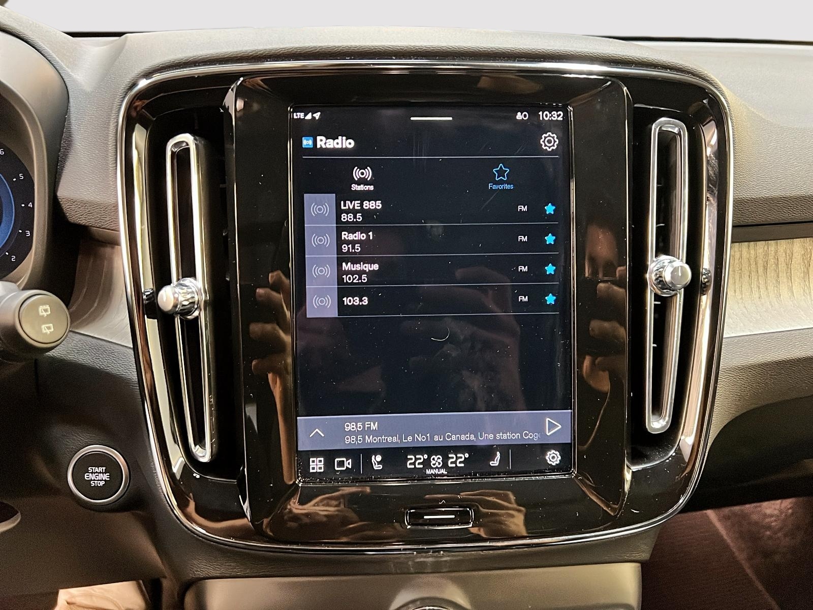 Volvo XC40 B5 PLUS CUIR TOIT PANO NAV 4RM 2025 - image #18