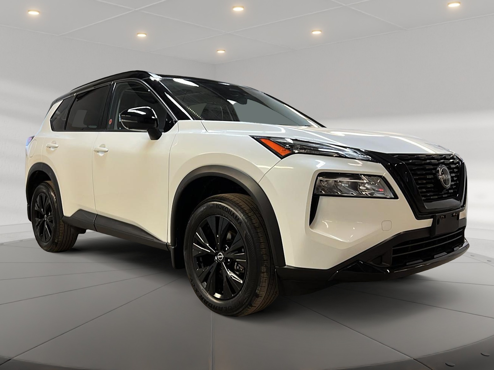 Nissan Rogue SV MIDNIGHT CUIR TOIT PANO 4RM 2023 - image #3