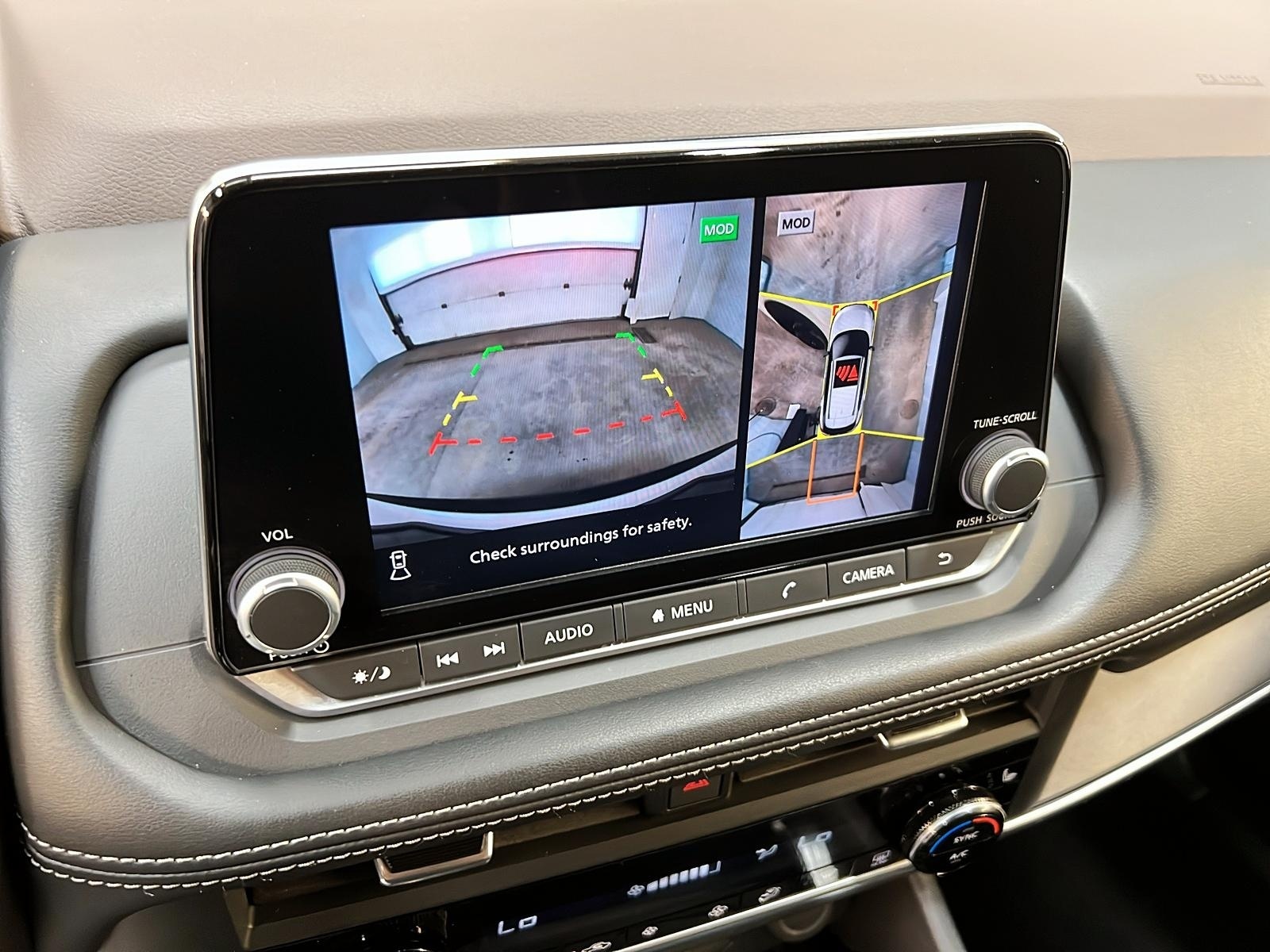 Nissan Rogue SV MIDNIGHT CUIR TOIT PANO 4RM 2023 - image #19