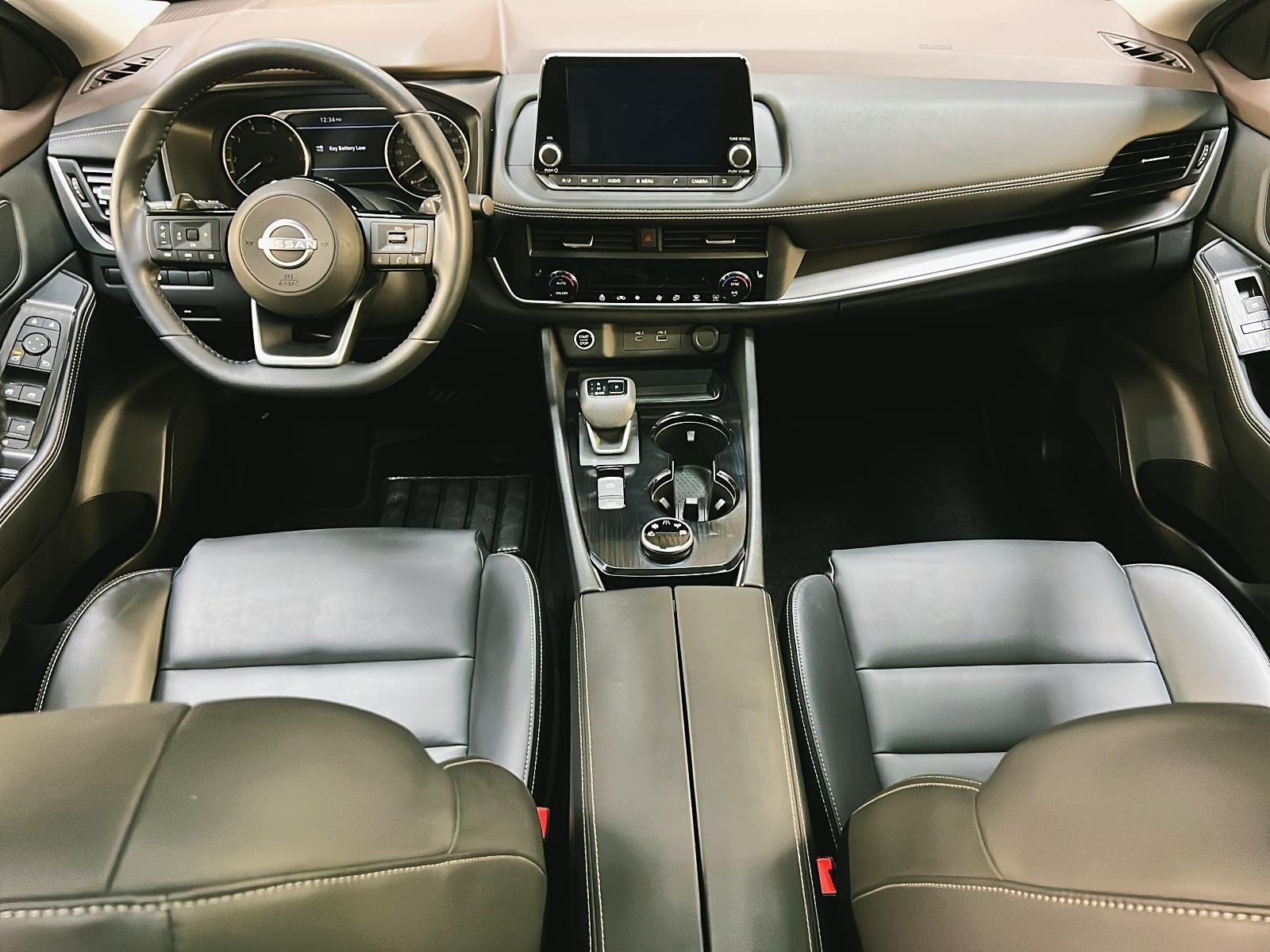 Nissan Rogue SV MIDNIGHT CUIR TOIT PANO 4RM 2023 - image #12